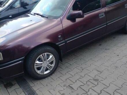 Червоний Опель Вектра, об'ємом двигуна 2 л та пробігом 260 тис. км за 2200 $, фото 1 на Automoto.ua