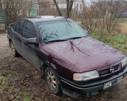 Червоний Опель Вектра, об'ємом двигуна 1.6 л та пробігом 250 тис. км за 1500 $, фото 1 на Automoto.ua