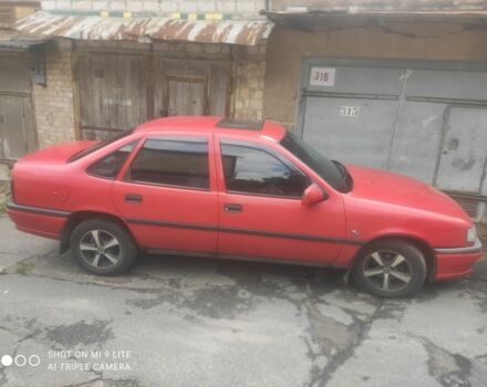 Красный Опель Вектра, объемом двигателя 1.6 л и пробегом 493 тыс. км за 1800 $, фото 1 на Automoto.ua