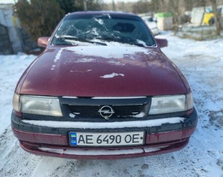 Красный Опель Вектра, объемом двигателя 2 л и пробегом 130 тыс. км за 1600 $, фото 1 на Automoto.ua