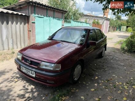 Красный Опель Вектра, объемом двигателя 1.8 л и пробегом 245 тыс. км за 2600 $, фото 1 на Automoto.ua