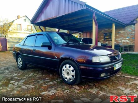 Опель Вектра 1995 в Хороле на Automoto.ua Красный Опель Вектра, объемом двигателя 1.6 л и пробегом 200 тыс. км за 2150 $, фото 1 на Automoto.ua
