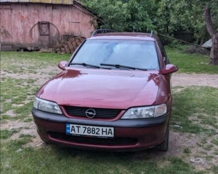 Красный Опель Вектра, объемом двигателя 1.6 л и пробегом 330 тыс. км за 1600 $, фото 1 на Automoto.ua