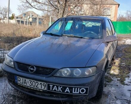Красный Опель Вектра, объемом двигателя 0 л и пробегом 364 тыс. км за 1200 $, фото 1 на Automoto.ua