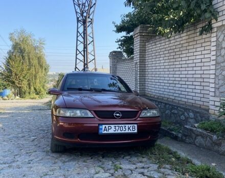 Красный Опель Вектра, объемом двигателя 1.6 л и пробегом 400 тыс. км за 2500 $, фото 1 на Automoto.ua