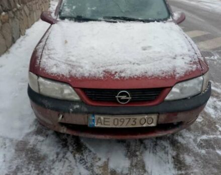 Красный Опель Вектра, объемом двигателя 2 л и пробегом 330 тыс. км за 850 $, фото 1 на Automoto.ua