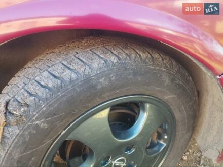 Опель Вектра 1997 у Збараже на Automoto.ua Червоний Опель Вектра, об'ємом двигуна 1.6 л та пробігом 360 тис. км за 1750 $, фото 1 на Automoto.ua