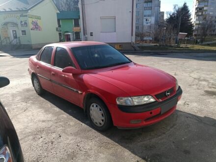 Опель Вектра 1997 в Трускавце на Automoto.ua Красный Опель Вектра, объемом двигателя 1.8 л и пробегом 500 тыс. км за 500 $, фото 1 на Automoto.ua