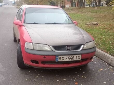 Красный Опель Вектра, объемом двигателя 1.8 л и пробегом 120 тыс. км за 2387 $, фото 1 на Automoto.ua