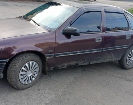 Красный Опель Вектра, объемом двигателя 2 л и пробегом 200 тыс. км за 1165 $, фото 1 на Automoto.ua