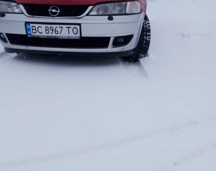 Красный Опель Вектра, объемом двигателя 2 л и пробегом 480 тыс. км за 1700 $, фото 1 на Automoto.ua