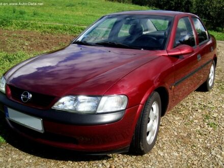 Опель Вектра 1998 у Измаиле на Automoto.ua Червоний Опель Вектра, об'ємом двигуна 0 л та пробігом 1 тис. км за 1000 $, фото 1 на Automoto.ua