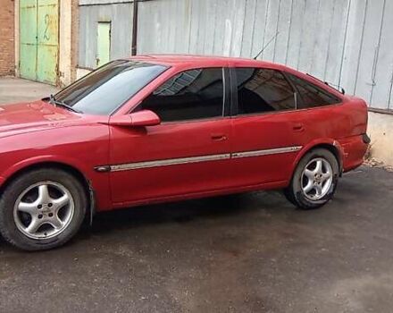 Червоний Опель Вектра, об'ємом двигуна 1.8 л та пробігом 330 тис. км за 3500 $, фото 1 на Automoto.ua