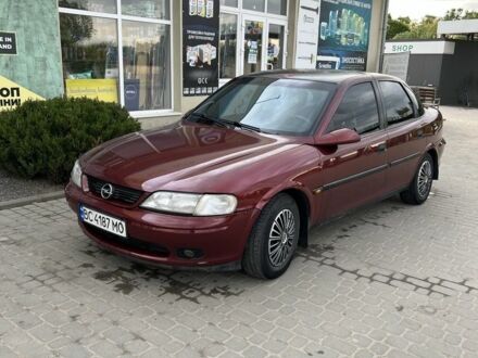 Опель Вектра 1998 в Самборе на Automoto.ua Красный Опель Вектра, объемом двигателя 1.8 л и пробегом 286 тыс. км за 2300 $, фото 1 на Automoto.ua