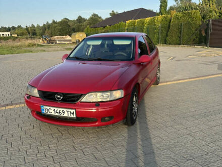 Опель Вектра 2000 в Львове на Automoto.ua Красный Опель Вектра, объемом двигателя 2 л и пробегом 387 тыс. км за 2200 $, фото 1 на Automoto.ua