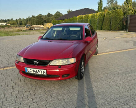 Опель Вектра 2000 в Львове на Automoto.ua Красный Опель Вектра, объемом двигателя 2 л и пробегом 387 тыс. км за 2200 $, фото 1 на Automoto.ua