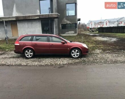 Красный Опель Вектра, объемом двигателя 3 л и пробегом 400 тыс. км за 5600 $, фото 1 на Automoto.ua