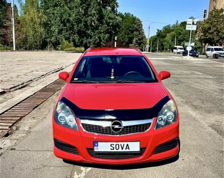 Красный Опель Вектра, объемом двигателя 1.8 л и пробегом 380 тыс. км за 2500 $, фото 1 на Automoto.ua
