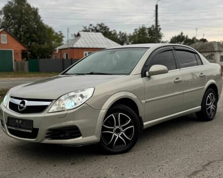 Красный Опель Вектра, объемом двигателя 1.4 л и пробегом 200 тыс. км за 5999 $, фото 1 на Automoto.ua