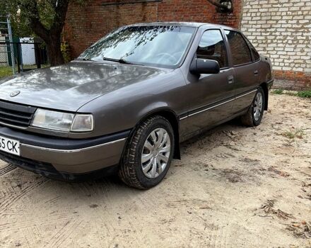 Опель Вектра, объемом двигателя 1.6 л и пробегом 200 тыс. км за 1000 $, фото 1 на Automoto.ua