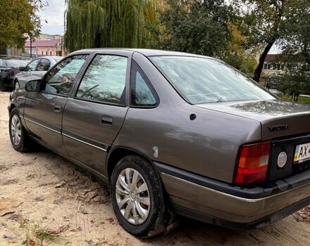 Опель Вектра, объемом двигателя 1.6 л и пробегом 200 тыс. км за 1000 $, фото 5 на Automoto.ua