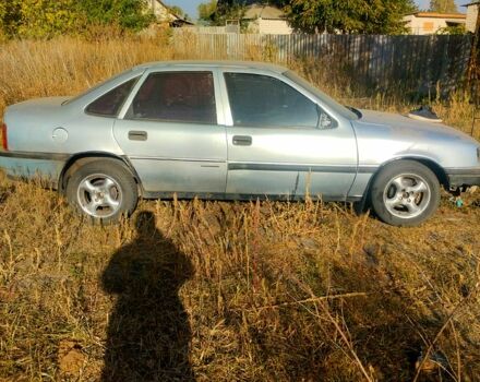Опель Вектра, объемом двигателя 16 л и пробегом 200 тыс. км за 470 $, фото 2 на Automoto.ua