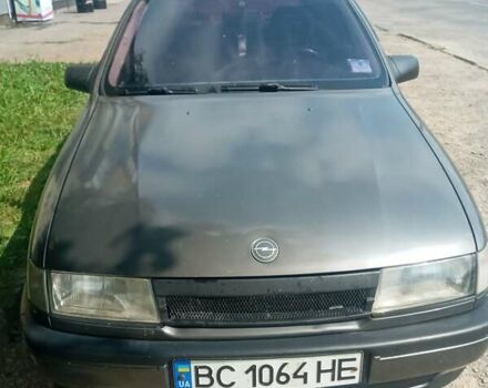 Опель Вектра, объемом двигателя 1.6 л и пробегом 286 тыс. км за 1500 $, фото 1 на Automoto.ua