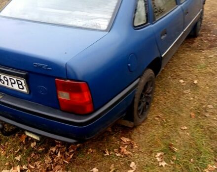 Опель Вектра, объемом двигателя 1.6 л и пробегом 200 тыс. км за 750 $, фото 2 на Automoto.ua