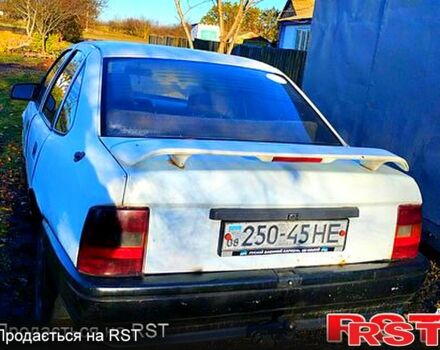 Опель Вектра, объемом двигателя 17 л и пробегом 0 тыс. км за 1200 $, фото 3 на Automoto.ua