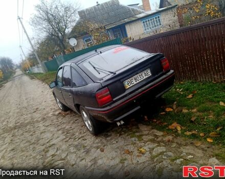 Опель Вектра, объемом двигателя 2 л и пробегом 208 тыс. км за 1500 $, фото 2 на Automoto.ua