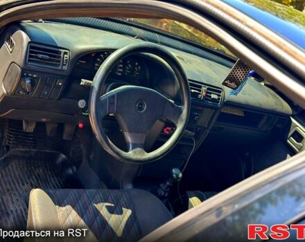 Опель Вектра, об'ємом двигуна 2 л та пробігом 0 тис. км за 1550 $, фото 5 на Automoto.ua