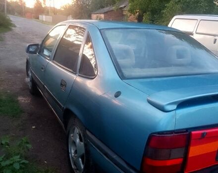 Опель Вектра, объемом двигателя 2 л и пробегом 515 тыс. км за 500 $, фото 2 на Automoto.ua