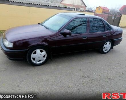 Опель Вектра, объемом двигателя 16 л и пробегом 200 тыс. км за 1500 $, фото 3 на Automoto.ua