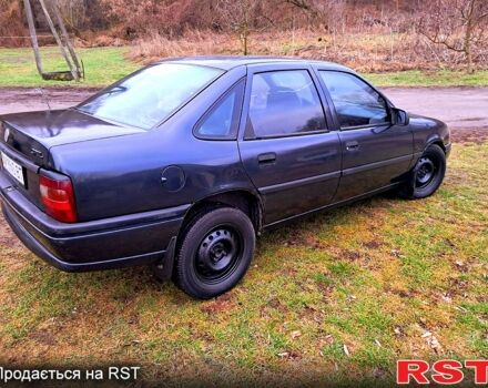 Опель Вектра, объемом двигателя 20 л и пробегом 230 тыс. км за 1500 $, фото 2 на Automoto.ua
