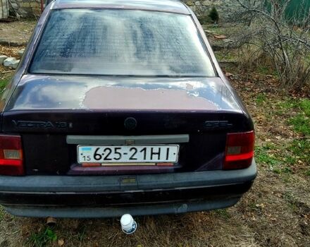 Опель Вектра, объемом двигателя 16 л и пробегом 250 тыс. км за 480 $, фото 2 на Automoto.ua