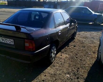 Опель Вектра, объемом двигателя 16 л и пробегом 211 тыс. км за 1000 $, фото 2 на Automoto.ua