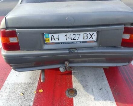 Опель Вектра, объемом двигателя 2 л и пробегом 250 тыс. км за 1000 $, фото 1 на Automoto.ua