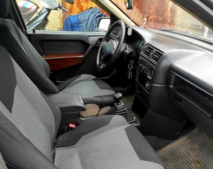 Опель Вектра, объемом двигателя 1.6 л и пробегом 280 тыс. км за 1650 $, фото 2 на Automoto.ua