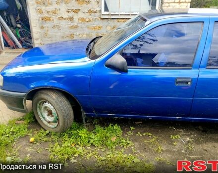 Опель Вектра, об'ємом двигуна 1.6 л та пробігом 200 тис. км за 600 $, фото 2 на Automoto.ua