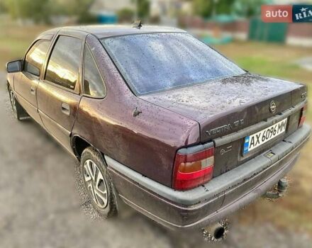 Опель Вектра, объемом двигателя 1.7 л и пробегом 407 тыс. км за 2300 $, фото 3 на Automoto.ua