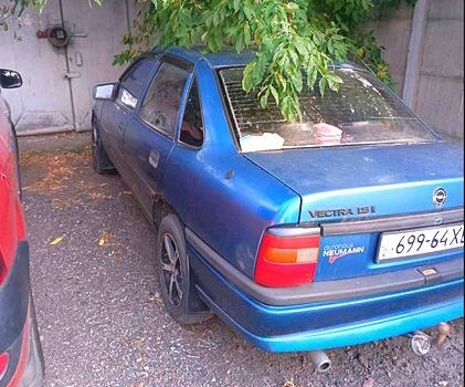Опель Вектра, объемом двигателя 1.8 л и пробегом 0 тыс. км за 550 $, фото 2 на Automoto.ua