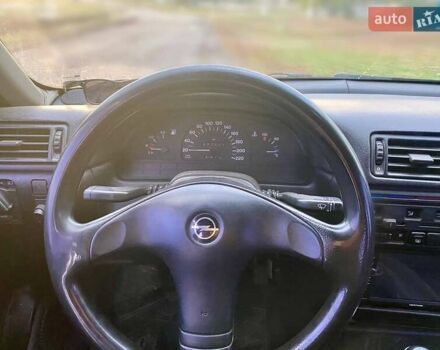 Опель Вектра, объемом двигателя 1.7 л и пробегом 407 тыс. км за 2300 $, фото 9 на Automoto.ua