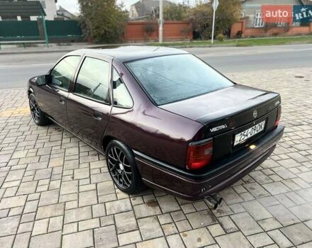 Опель Вектра, объемом двигателя 2.5 л и пробегом 293 тыс. км за 1999 $, фото 8 на Automoto.ua