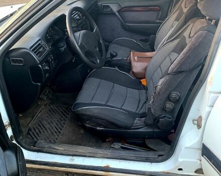 Опель Вектра, объемом двигателя 1.8 л и пробегом 210 тыс. км за 1900 $, фото 3 на Automoto.ua