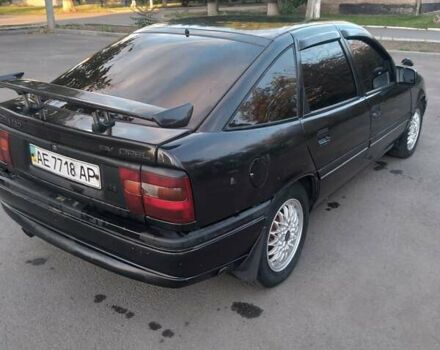 Опель Вектра, объемом двигателя 2 л и пробегом 460 тыс. км за 2200 $, фото 2 на Automoto.ua