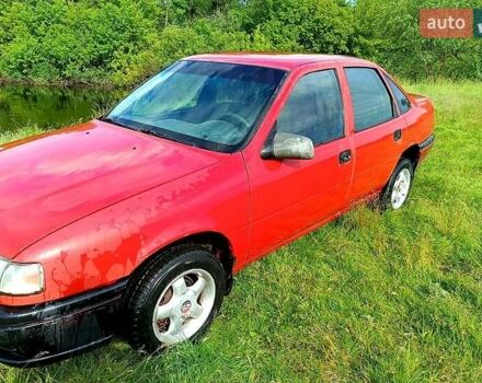 Опель Вектра, объемом двигателя 1.7 л и пробегом 327 тыс. км за 1300 $, фото 2 на Automoto.ua