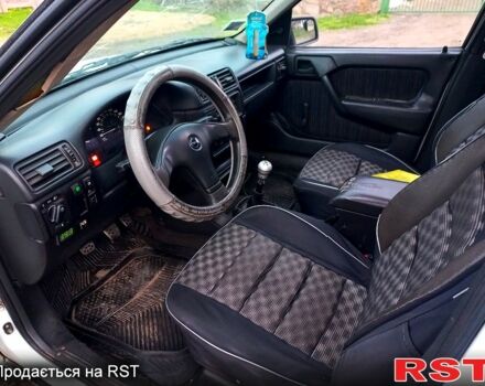 Опель Вектра, об'ємом двигуна 1.6 л та пробігом 500 тис. км за 1400 $, фото 7 на Automoto.ua