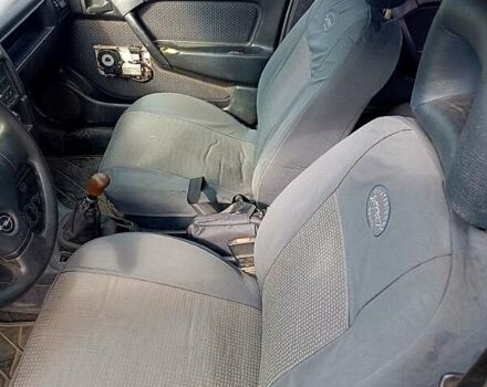 Опель Вектра, объемом двигателя 1.7 л и пробегом 327 тыс. км за 1300 $, фото 8 на Automoto.ua