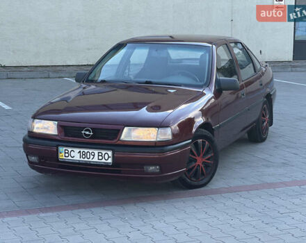 Опель Вектра, объемом двигателя 0 л и пробегом 321 тыс. км за 2400 $, фото 2 на Automoto.ua