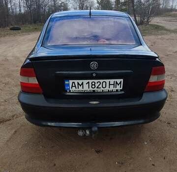 Опель Вектра, объемом двигателя 1.6 л и пробегом 312 тыс. км за 3500 $, фото 1 на Automoto.ua